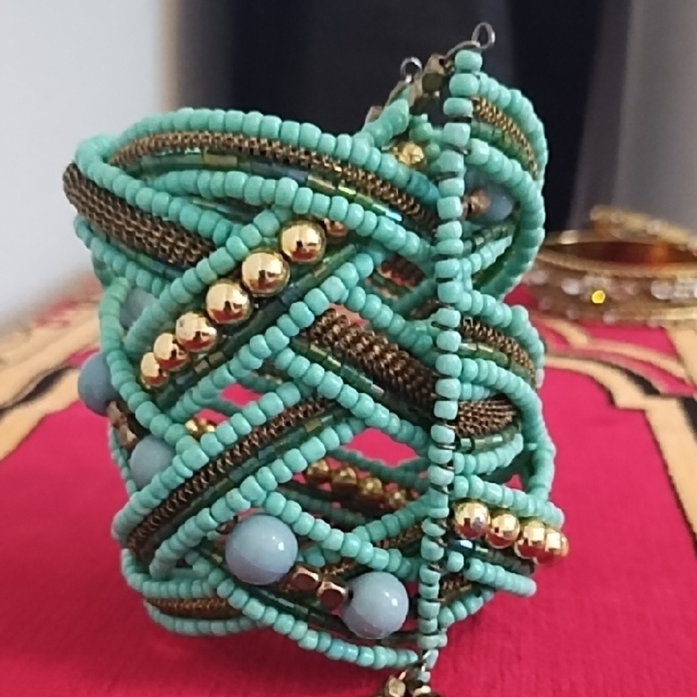 Turquoise Beaded Bracelet with Gold Accents